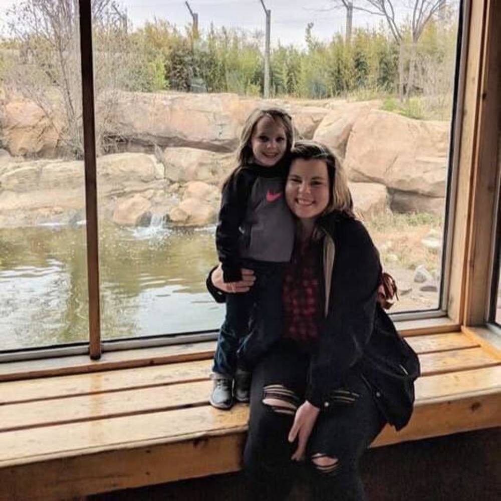 Meet your Posher, Taylor